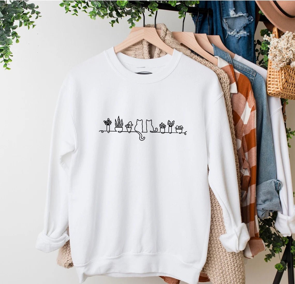 White shift outlet sweatshirt